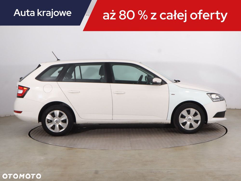 Skoda Fabia - 8