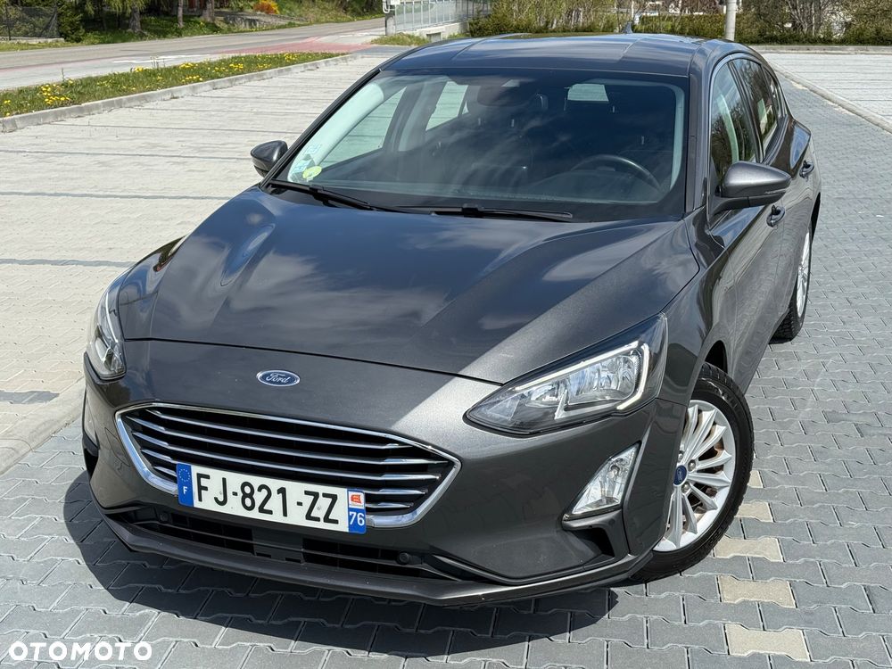 Ford Focus 1.5 EcoBlue Start-Stopp-System TITANIUM DESIGN - 3