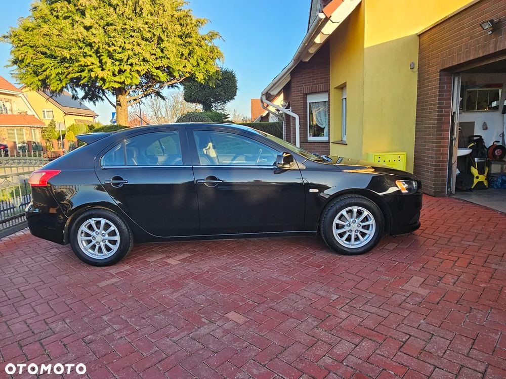 Mitsubishi Lancer 1.8 Intense - 4