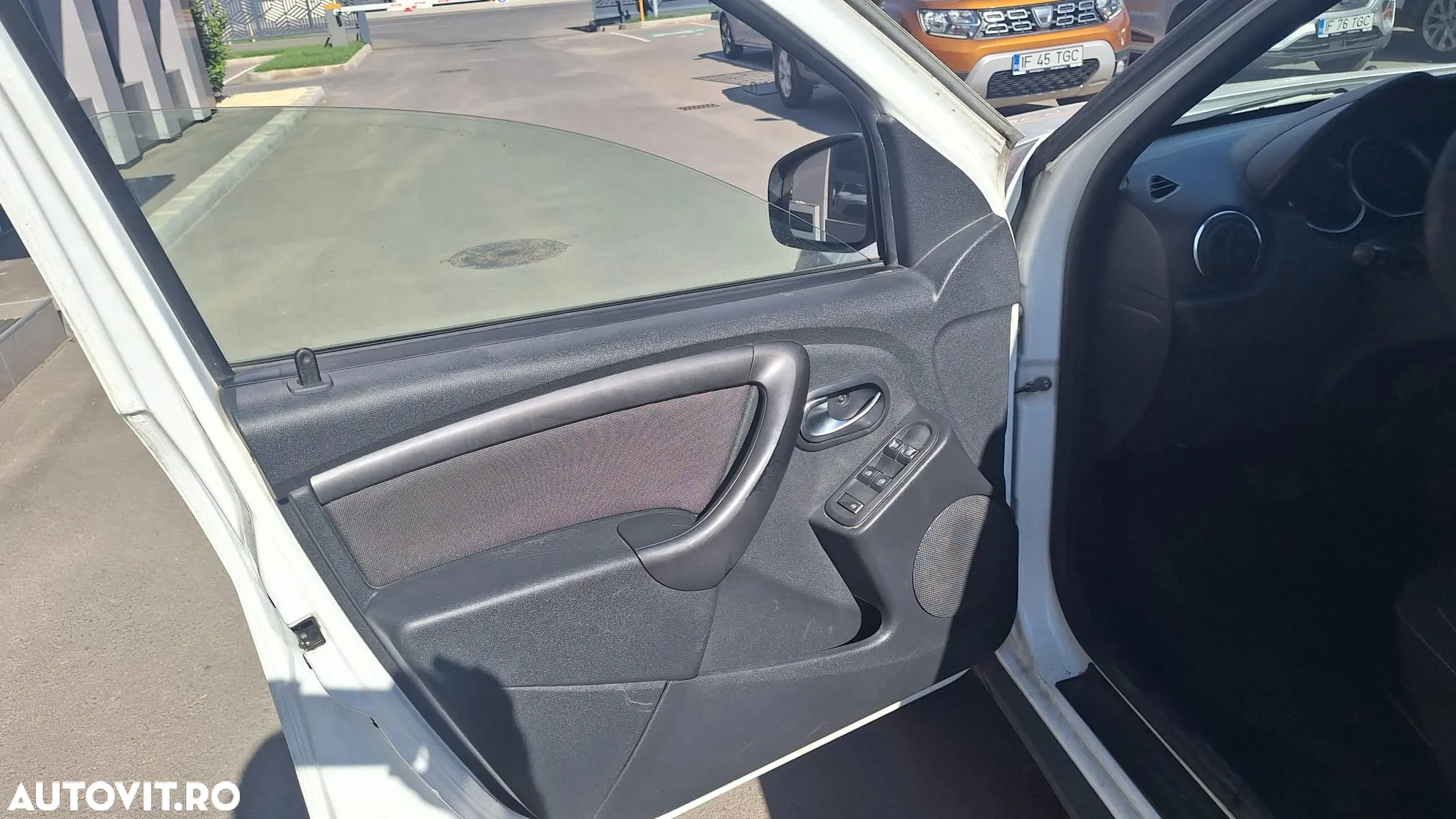 Dacia Duster 1.5 dCi EDC Comfort - 14