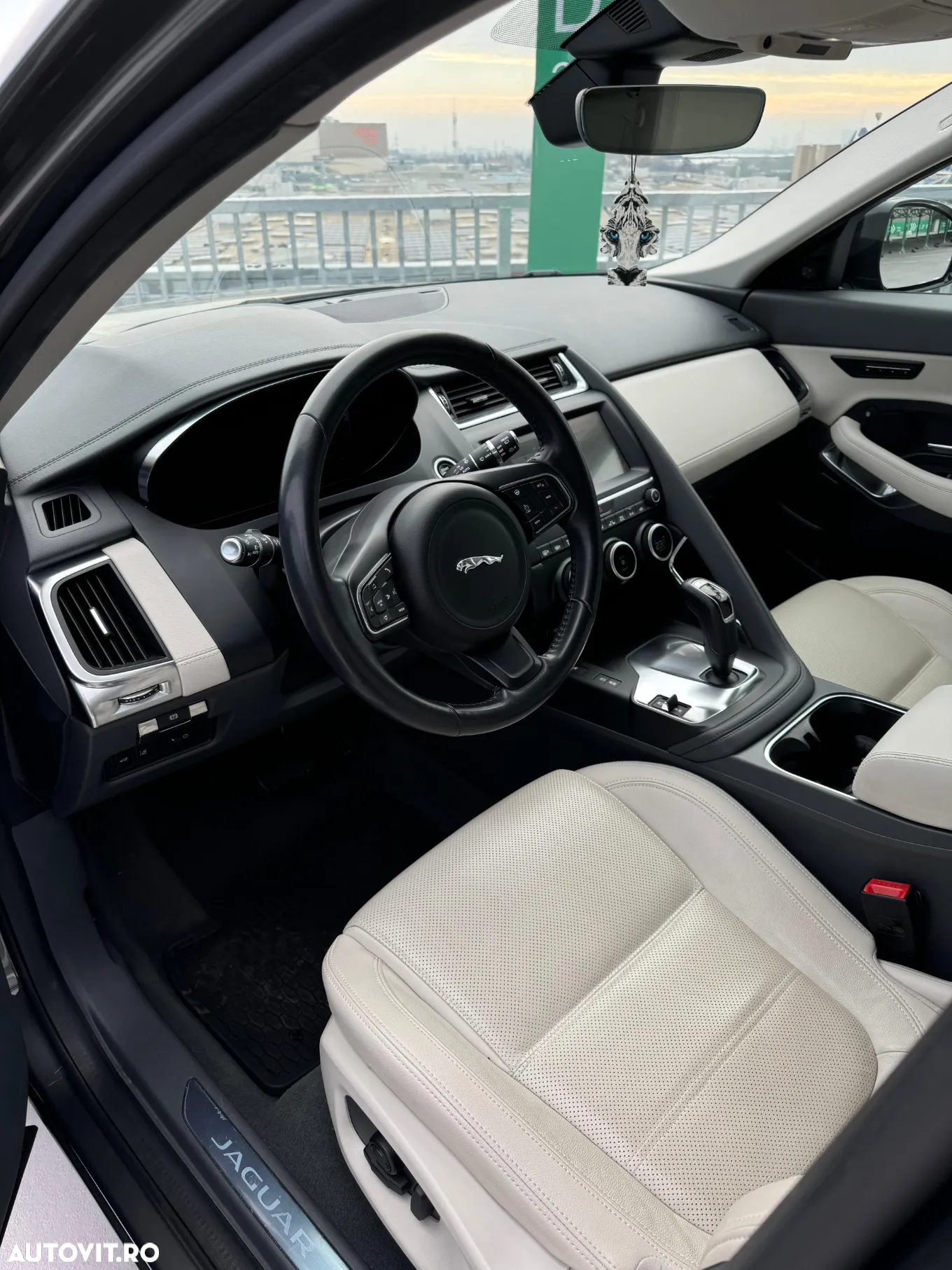 Jaguar E-Pace D150 AWD SE - 16