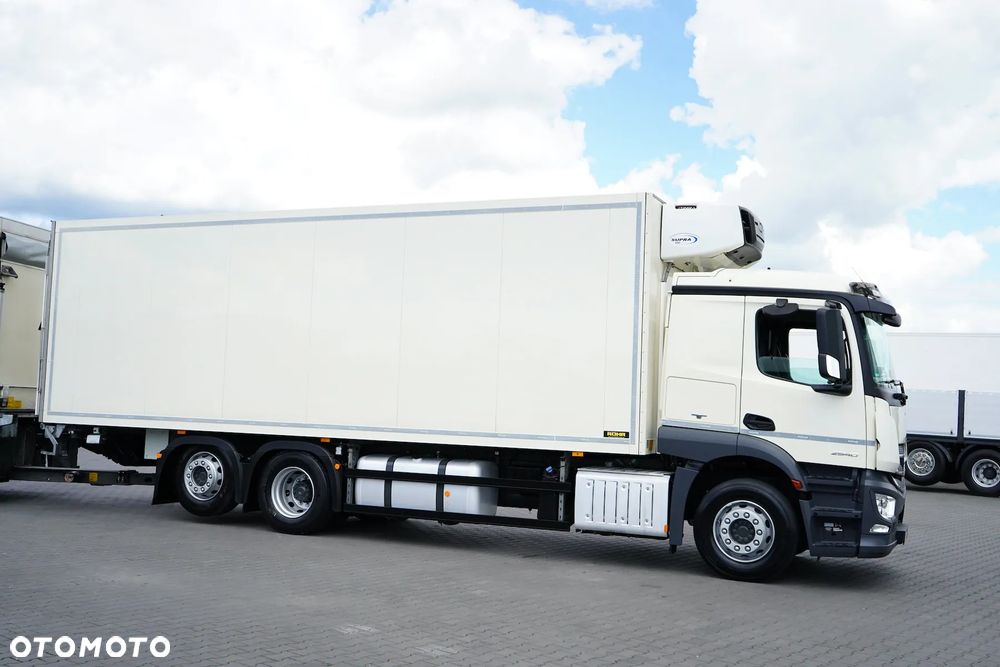 Mercedes-Benz ACTROS / 2540 / ACC / E 6 / ZESTAW PRZEJAZDOWY / CHŁODNIA + WINDA / 38 PALET - 36