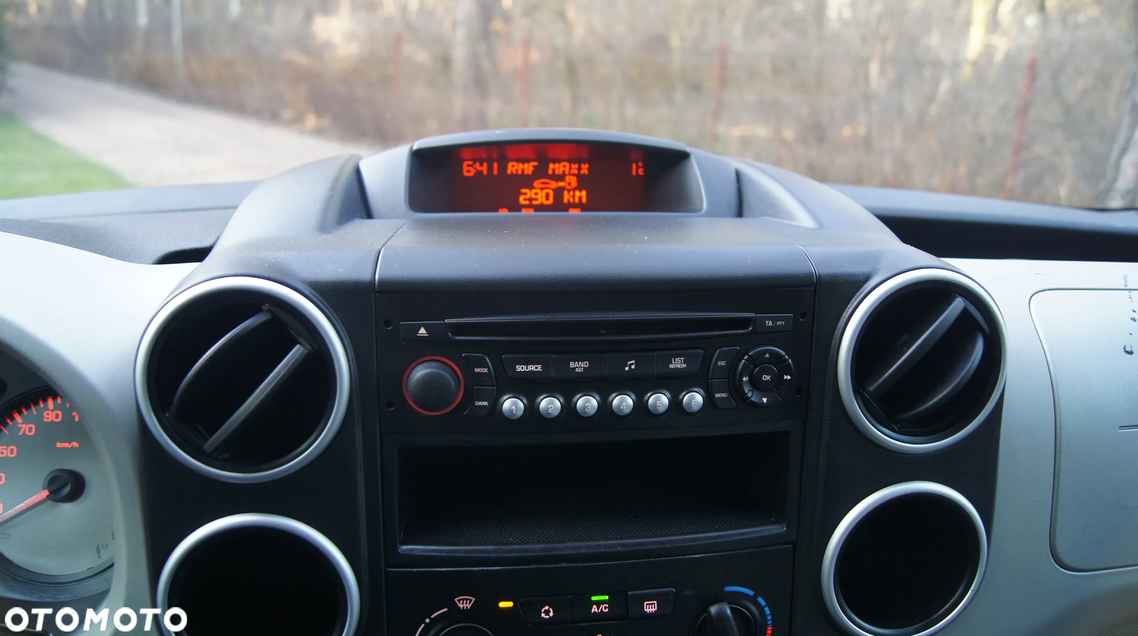 Citroën Berlingo Multispace HDi 115 FAP Selection - 21