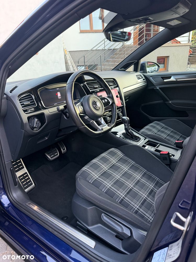 Volkswagen Golf 2.0 TDI BMT GTD DSG - 34