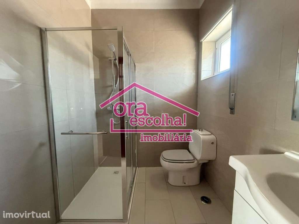 Andar de moradia de 3 Assoalhadas + Sótão para arrendamento em Paio... - Grande imagem: 4/15