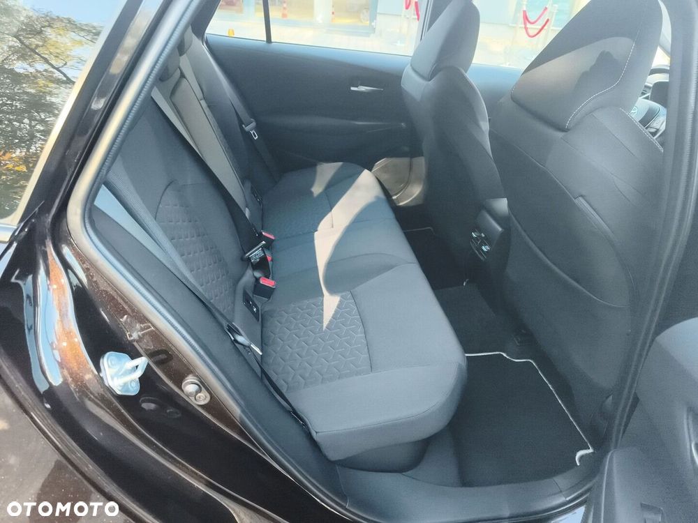 Toyota Corolla 2.0 Hybrid Comfort - 27