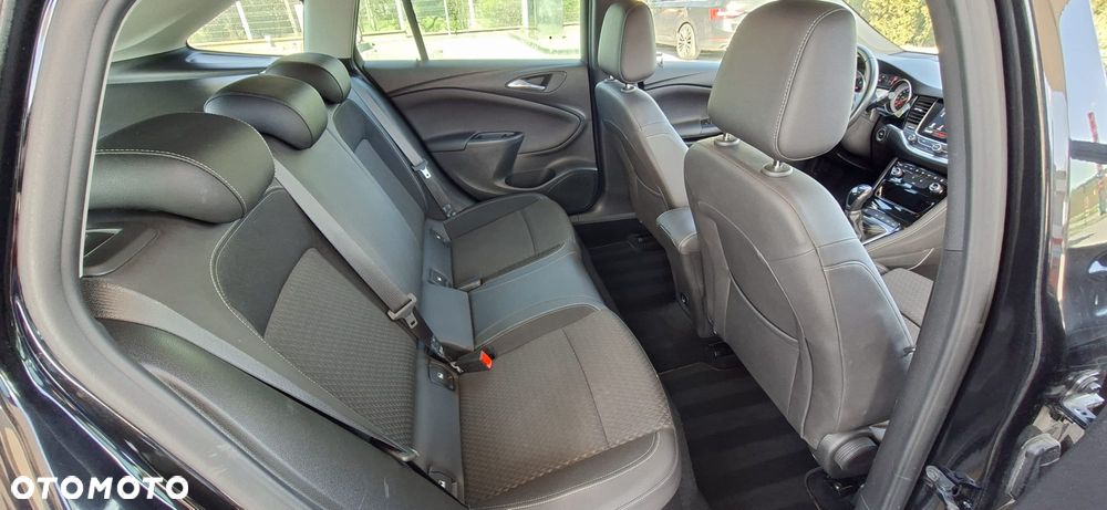 Opel Astra 1.4 Turbo Start/Stop Dynamic - 24