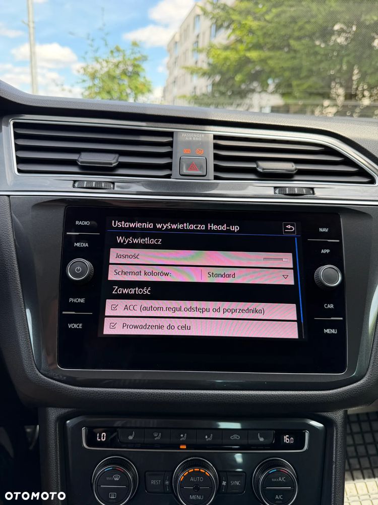 Volkswagen Tiguan 2.0 TDI SCR DSG R-Line - 21