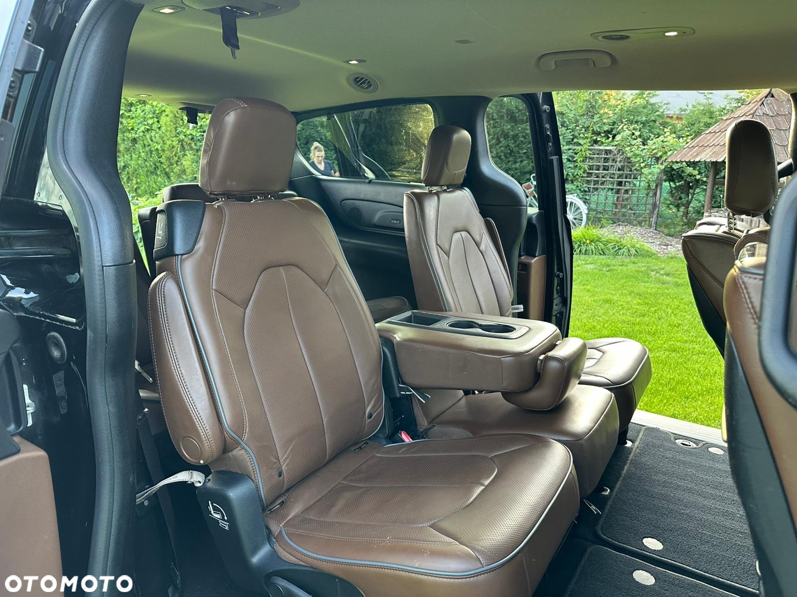 Chrysler Pacifica - 7