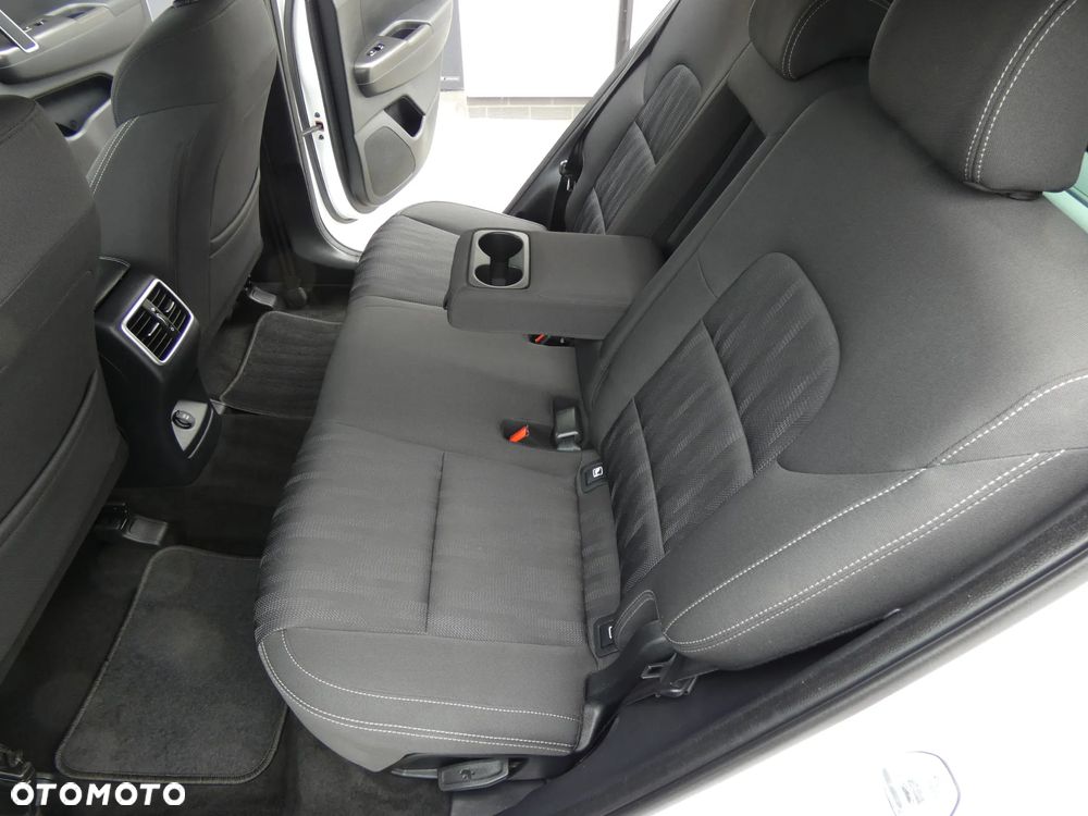 Kia Sportage 1.6 GDI Business Line 2WD - 31