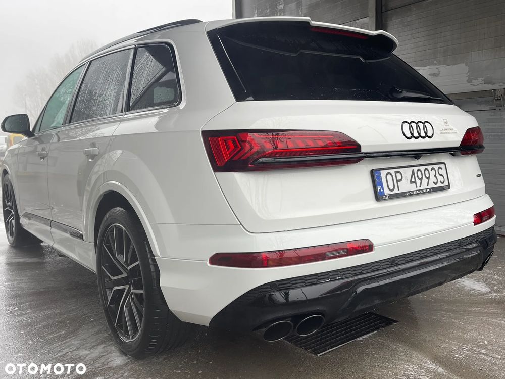 Audi Q7 2022 photo 5