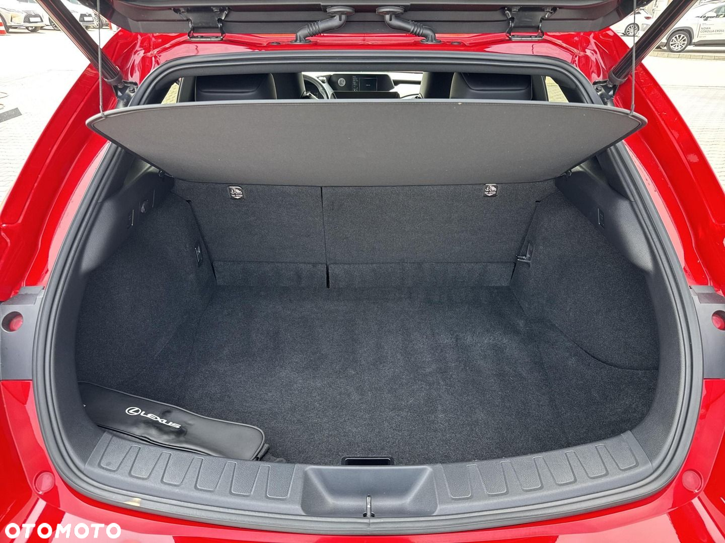 Lexus UX 200 GPF F Impression 2WD - 14