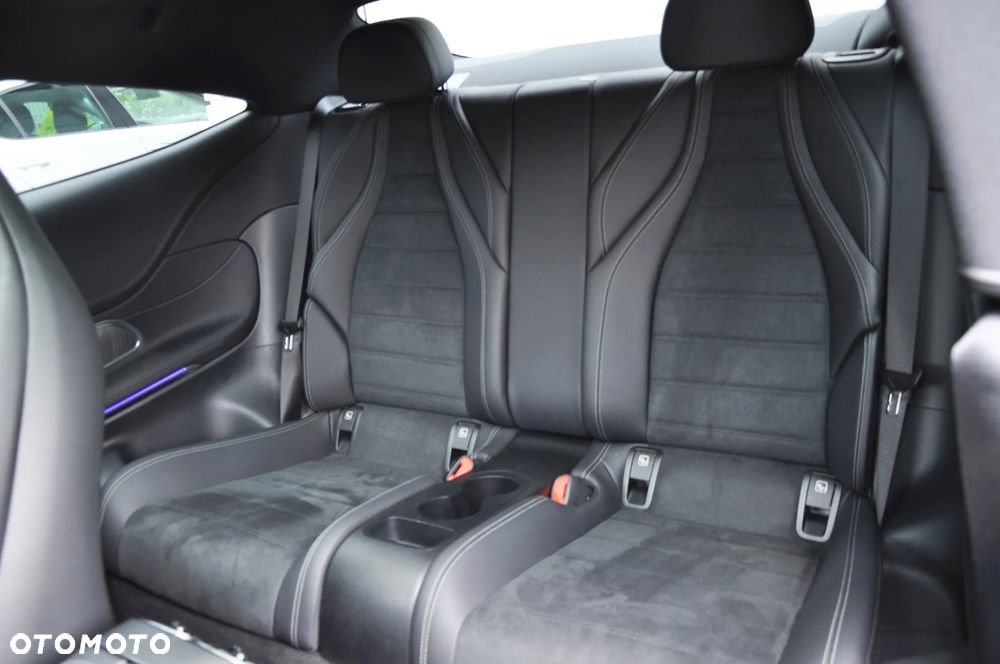 Mercedes-Benz CLE 220 d mHEV AMG Line - 14