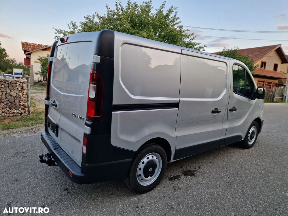 Renault Trafic - 6
