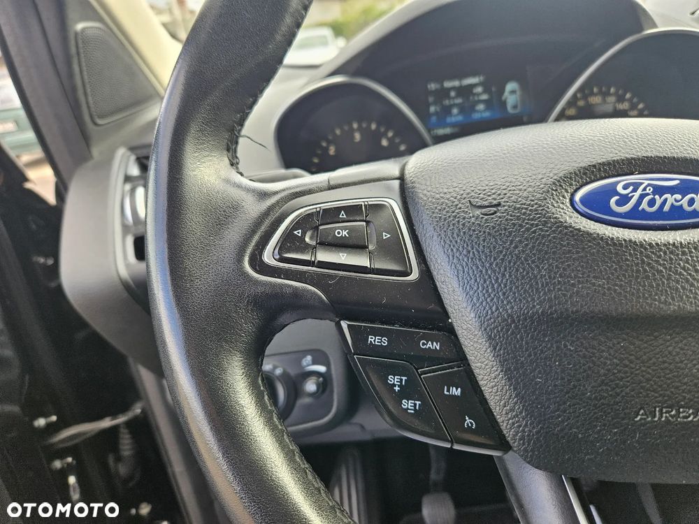 Ford Kuga - 21