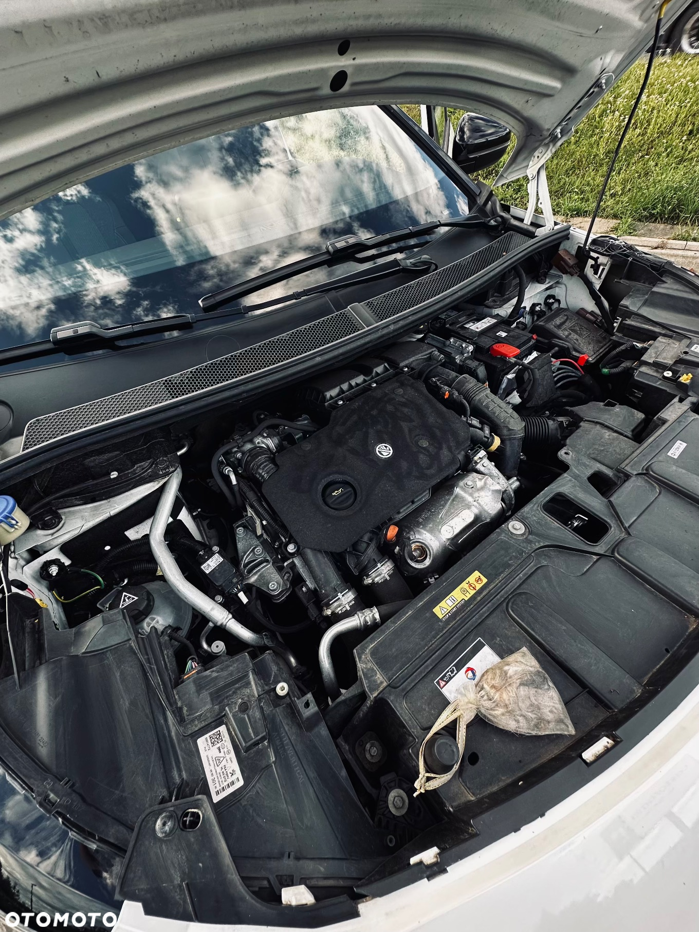 Peugeot 3008 1.5 BlueHDi Allure Pack S&S EAT8 - 23