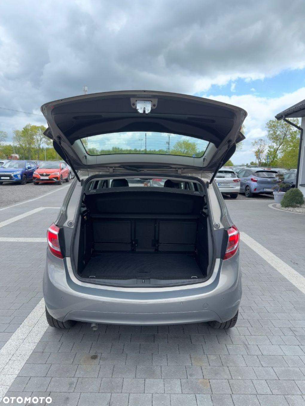 Opel Meriva - 22