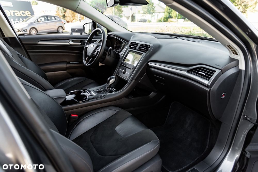 Ford Mondeo 2016