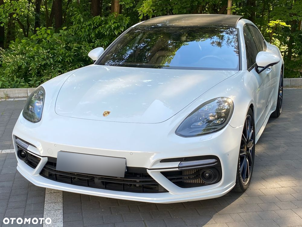 Porsche Panamera - 9