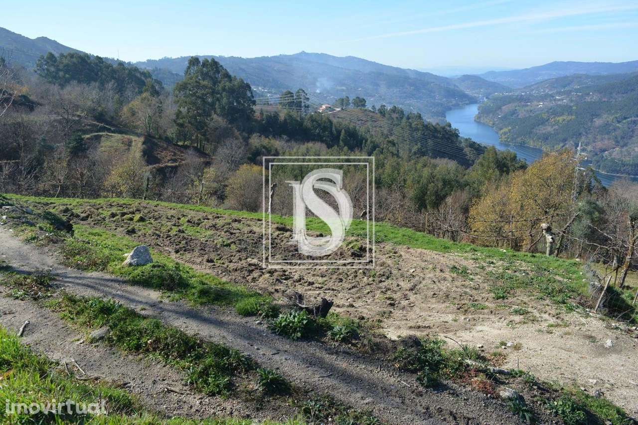 Terreno Não definido em UDF de Caniçada e Soengas - Grande imagem: 3/9