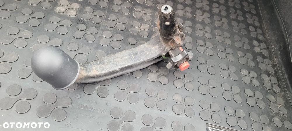 Audi A6 Avant 2.0 TDI DPF - 10