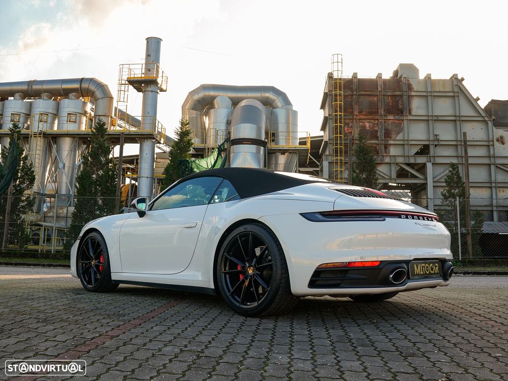 Porsche 911 (992) Carrera 4S Cabriolet PDK - 2