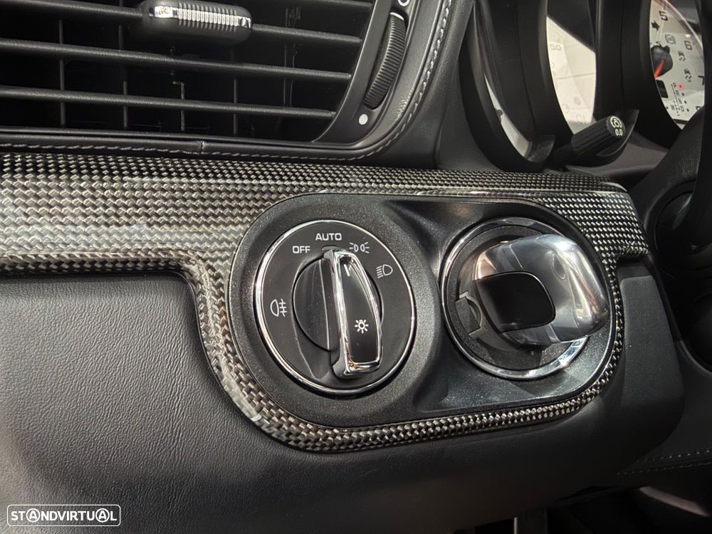 Porsche 911 (991) Turbo S Cabriolet - 45