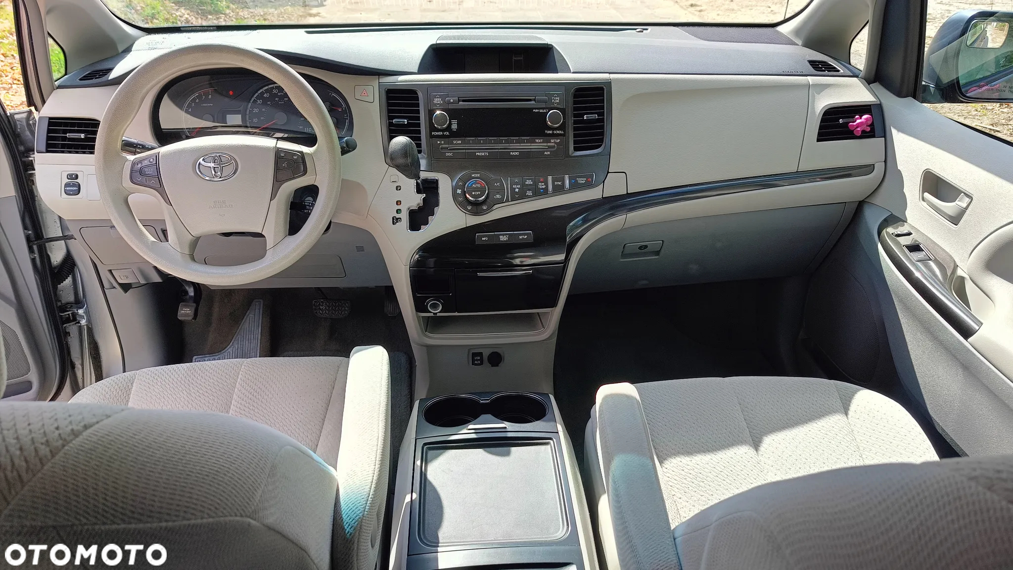 Toyota Sienna 3.5 V6 SE - 34