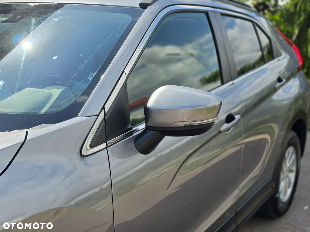 Mitsubishi Eclipse Cross - 8