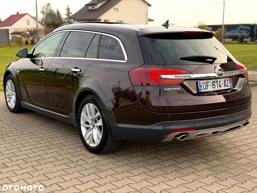 Opel Insignia 2.0 CDTI 4x4 Automatik 150 Jahre - 3