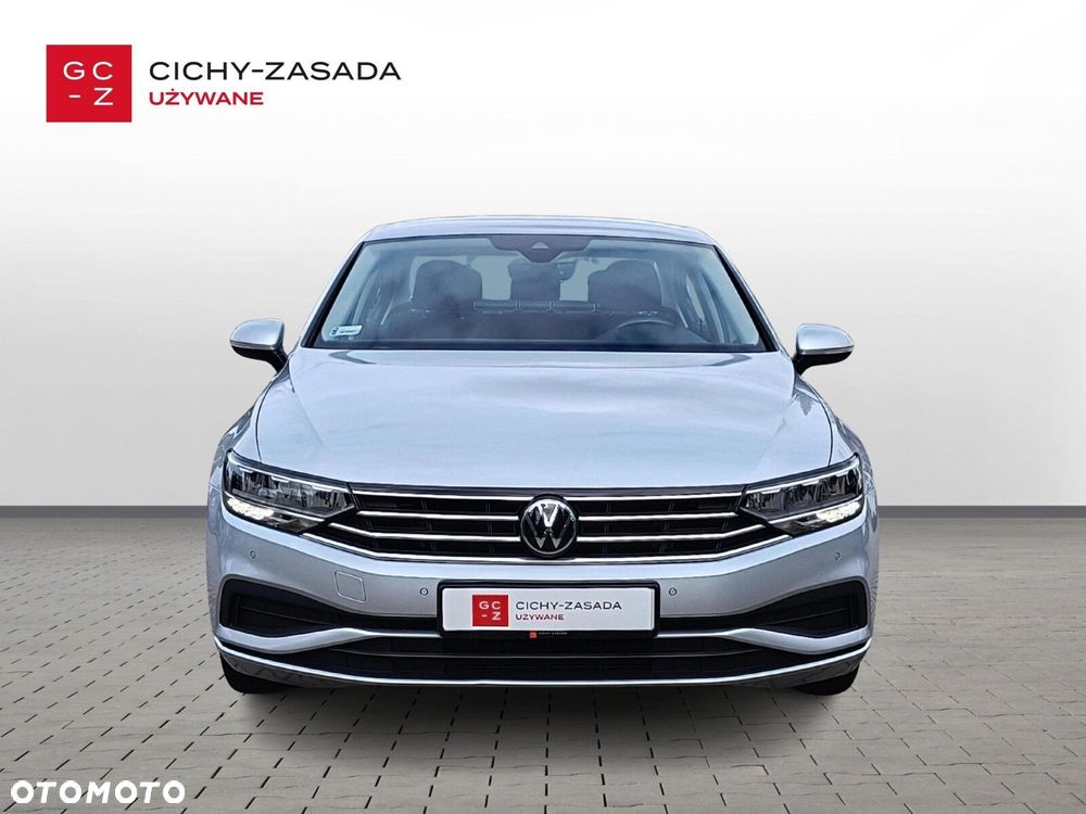 Volkswagen Passat 1.5 TSI EVO Essence - 8