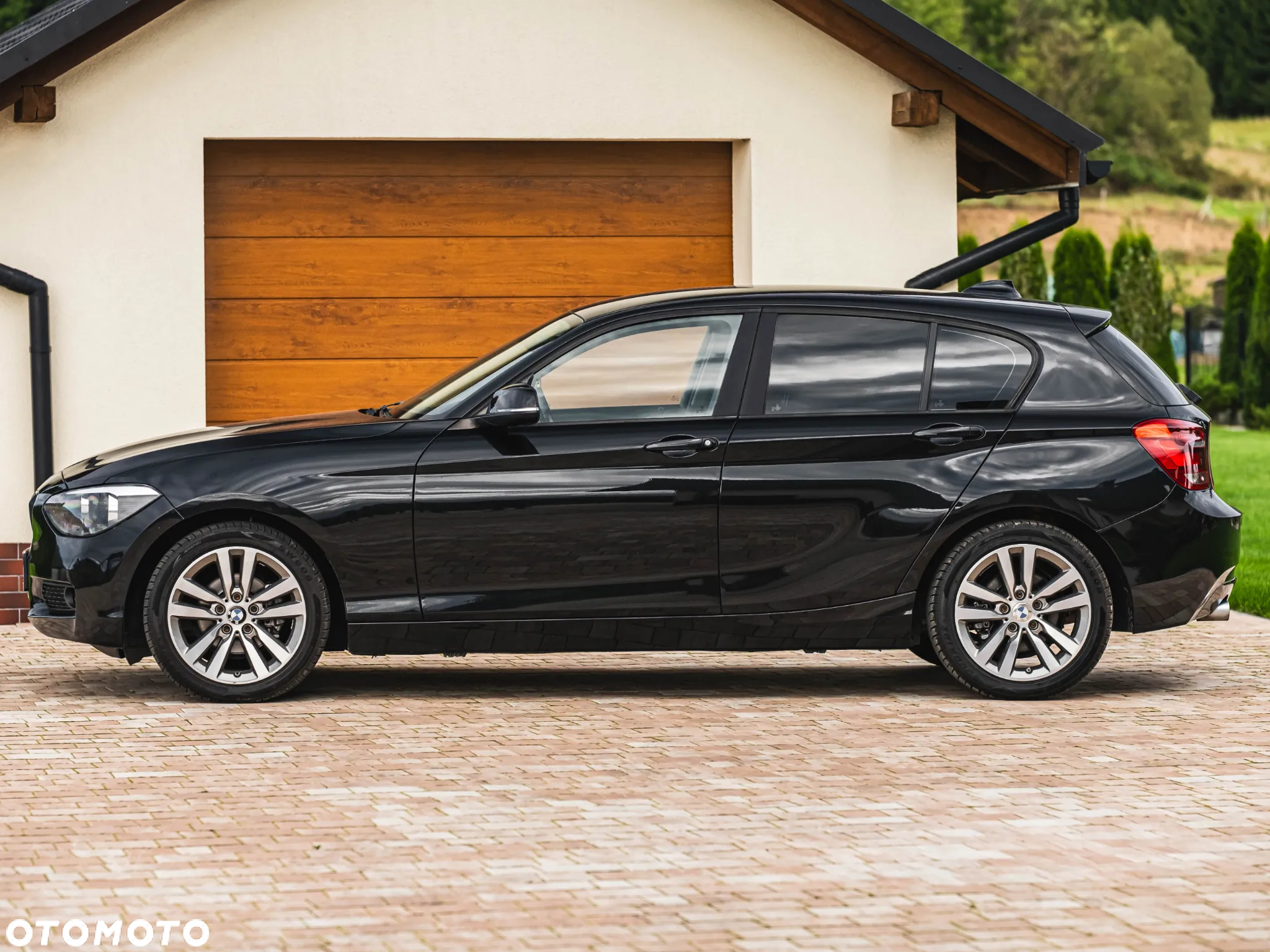 BMW Seria 1 116d - 14