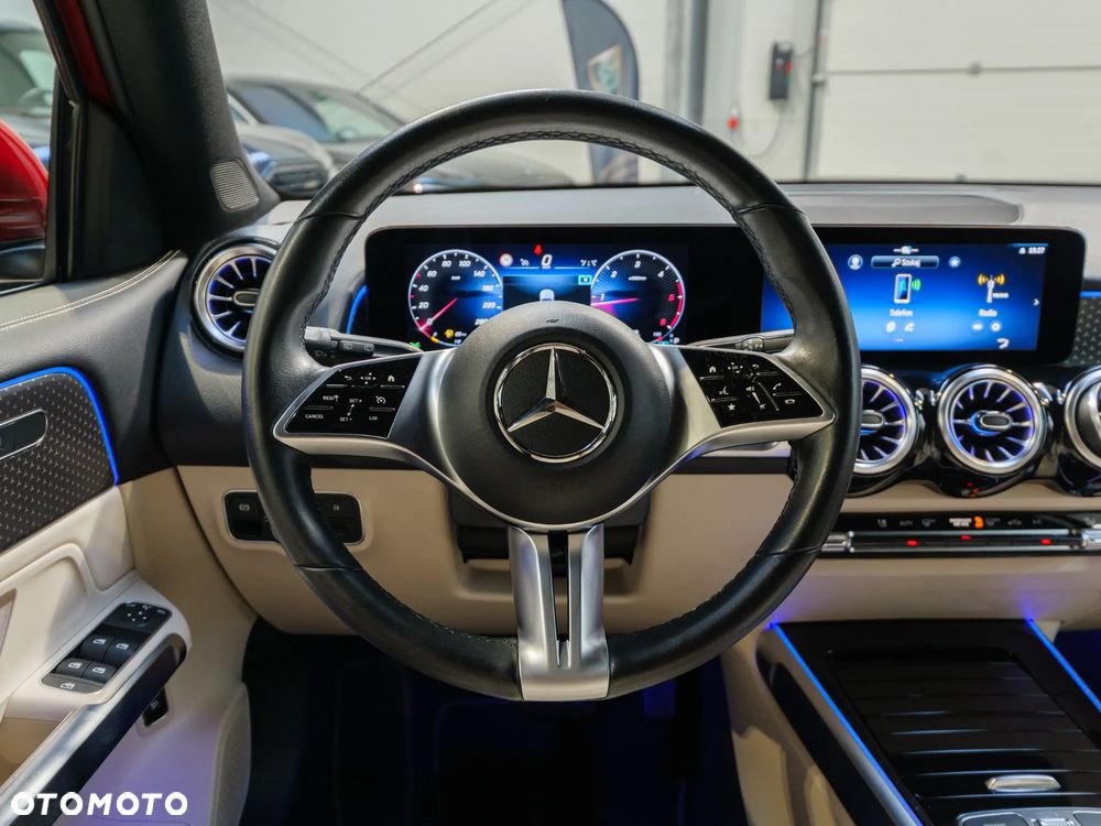 Mercedes-Benz GLB 200 d Progressive 8G-DCT - 23