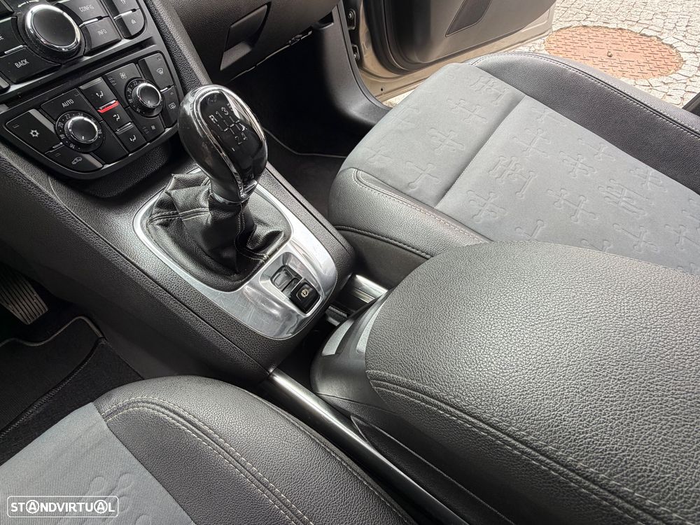 Opel Meriva 1.3 CDTI Cosmo - 11