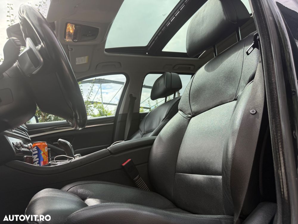 BMW Seria 5 530d Aut. - 12