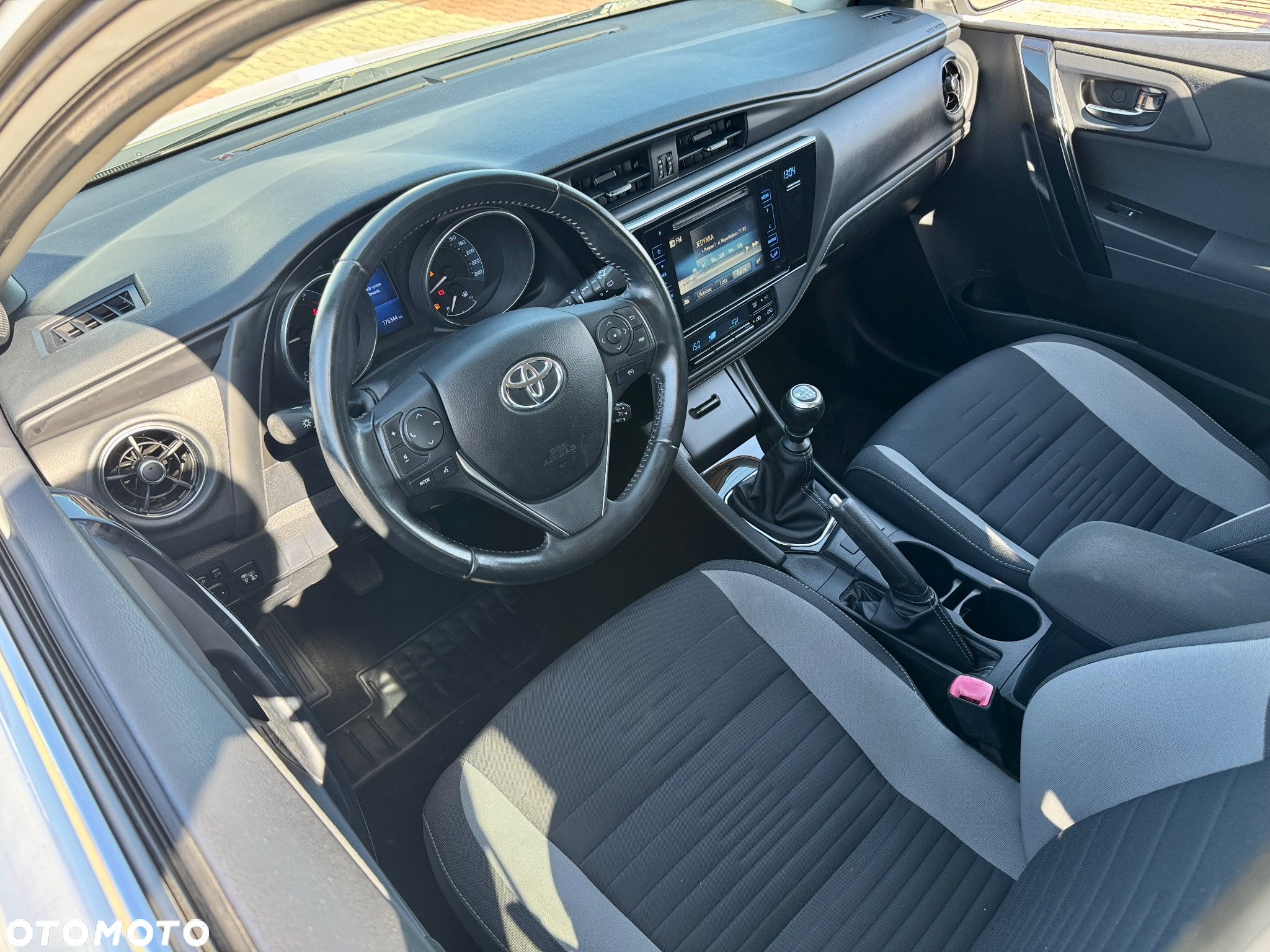 Toyota Auris 1.2 T Dynamic - 5