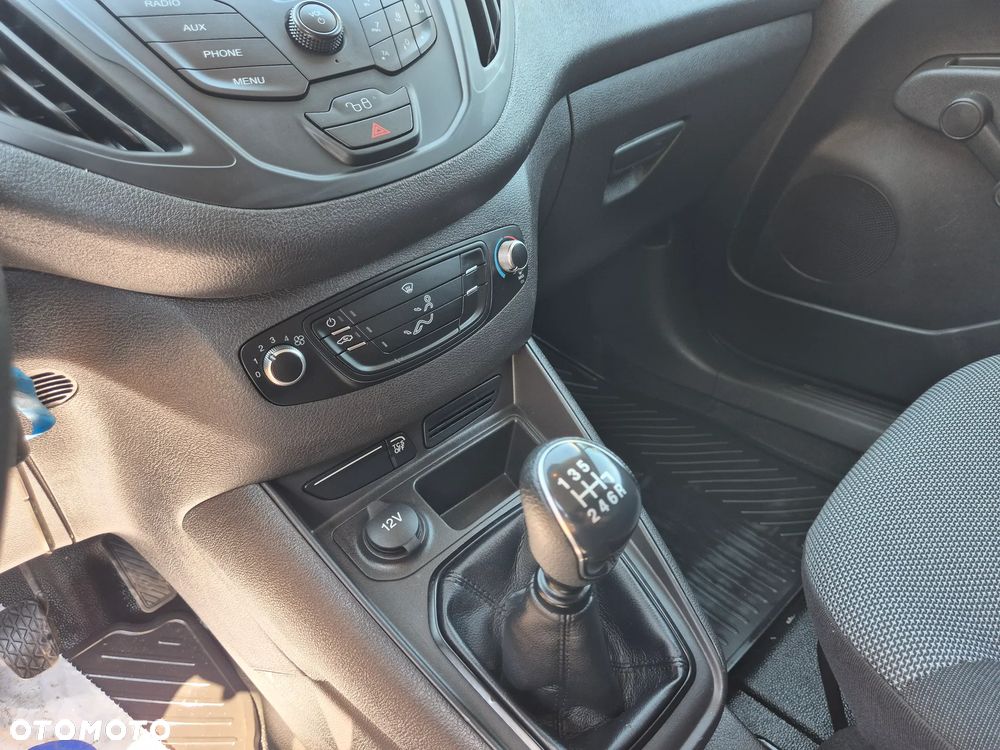 Ford TRANSIT COURIER - 39