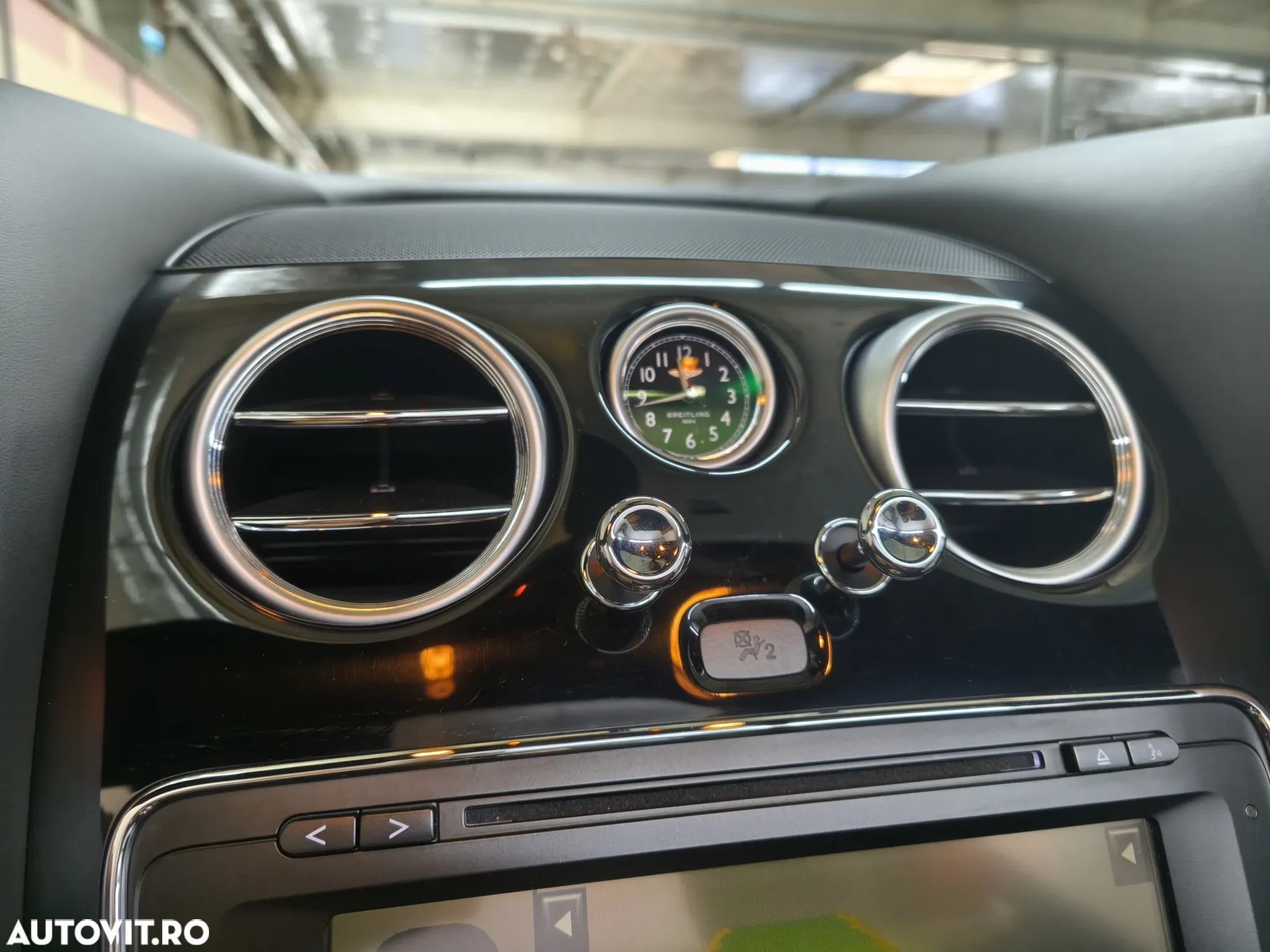 Bentley Continental GTC V8 S - 22