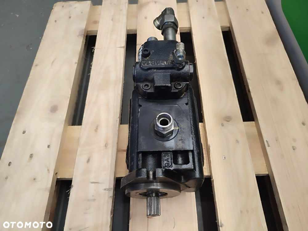 Pompa hydrauliczna 79913MN3 Cassapa 259587 Manitou MT 1440 - 4