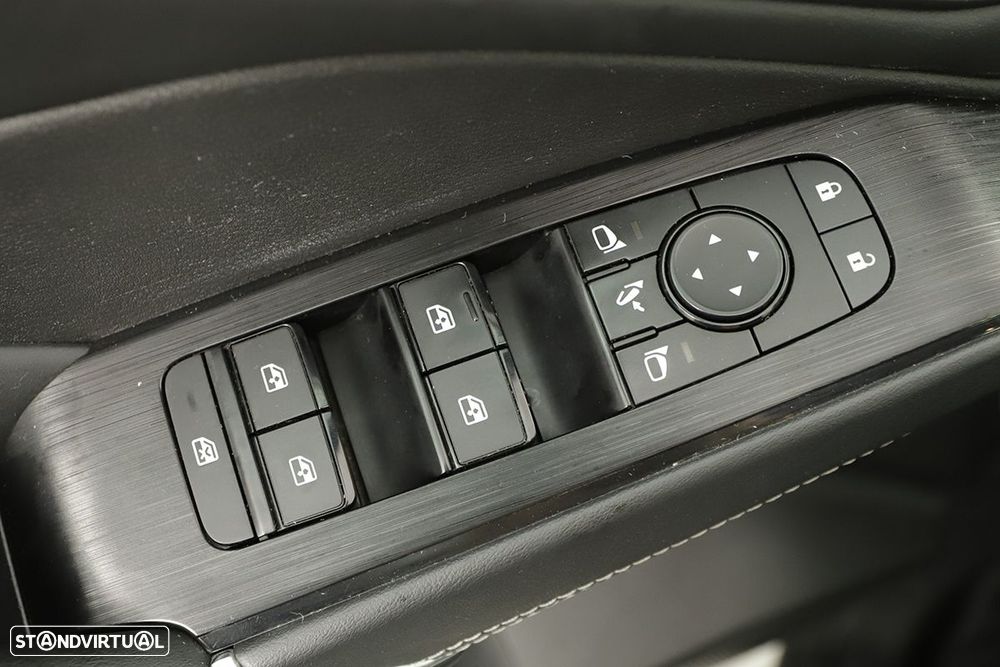 Nissan Qashqai 1.3 DIG-T N-Connecta - 20