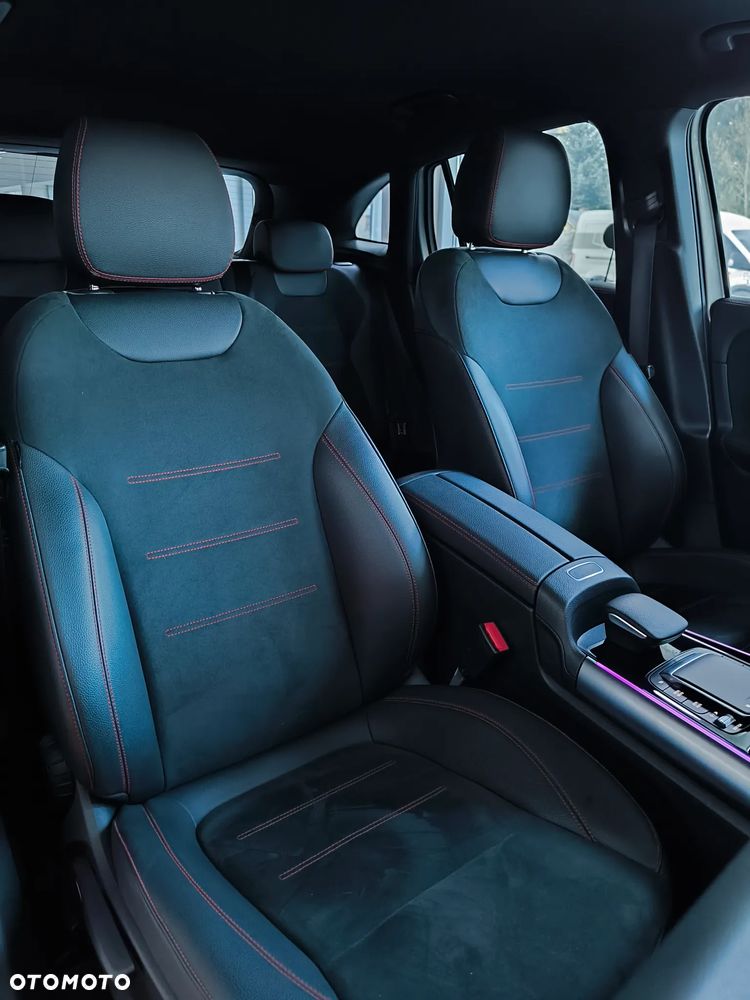 Mercedes-Benz GLA 200 AMG Line - 17