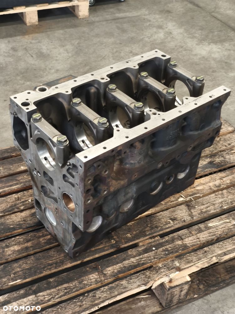 Blok Silnika MAN TGL TGM Euro 5 D0834LFL - 1