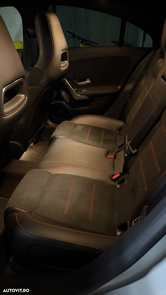 Mercedes-Benz CLA 220 4MATIC Coupe - 18
