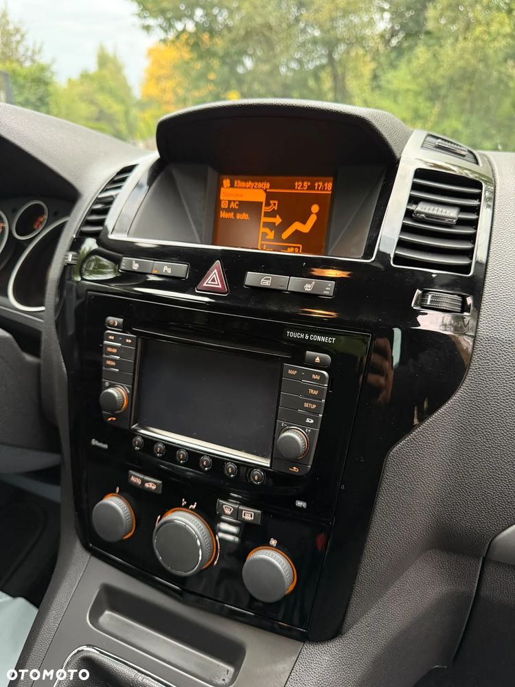 Opel Zafira 1.8 Navi - 22