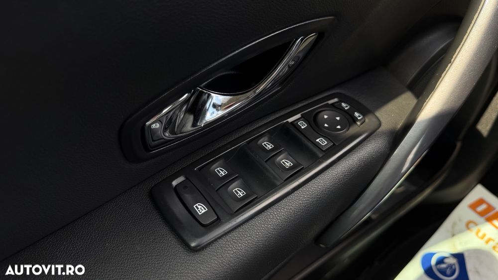 Renault Megane ENERGY dCi 110 GT LINE - 17