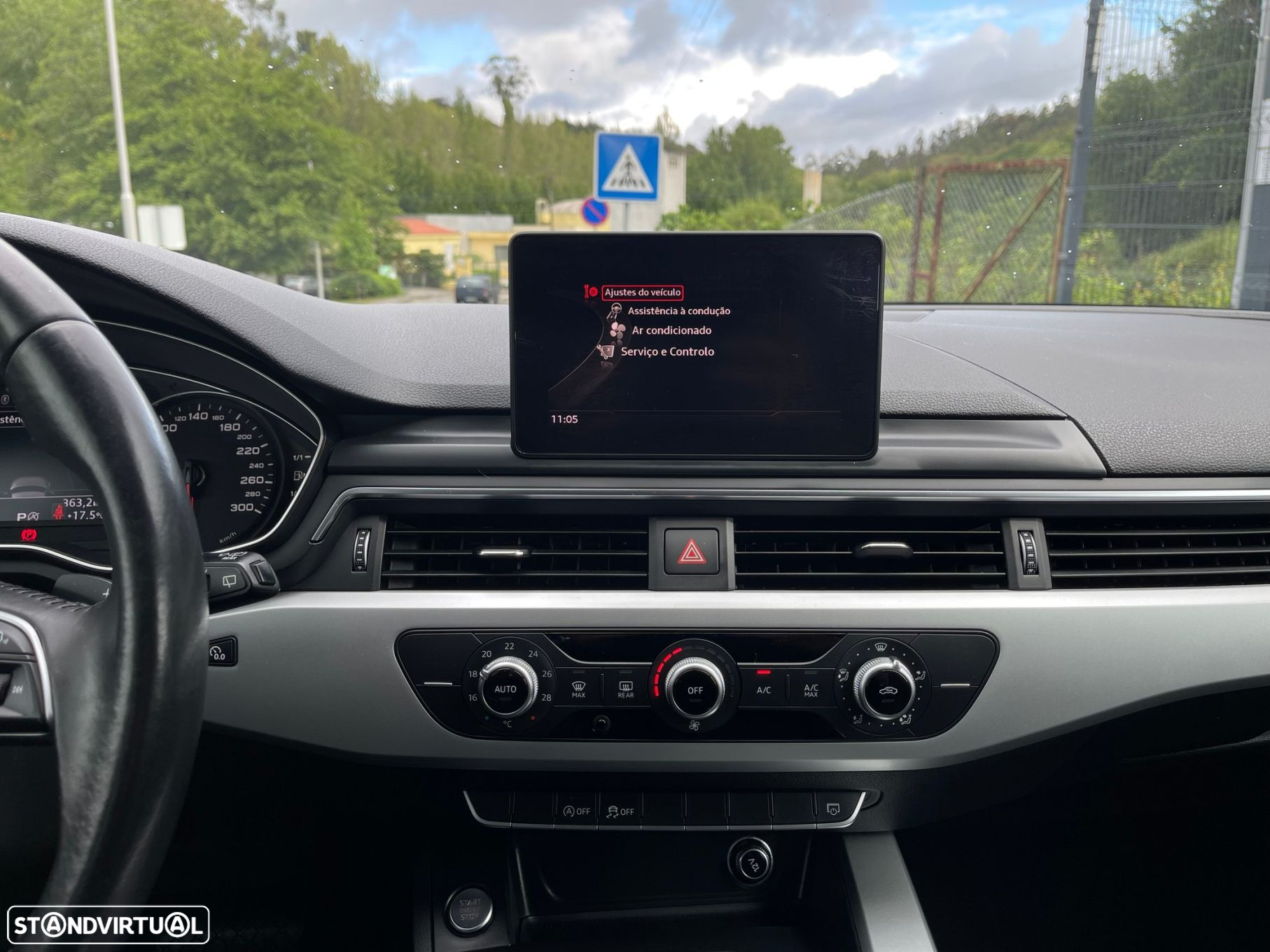 Audi A4 Avant 2.0 TDI S tronic - 26