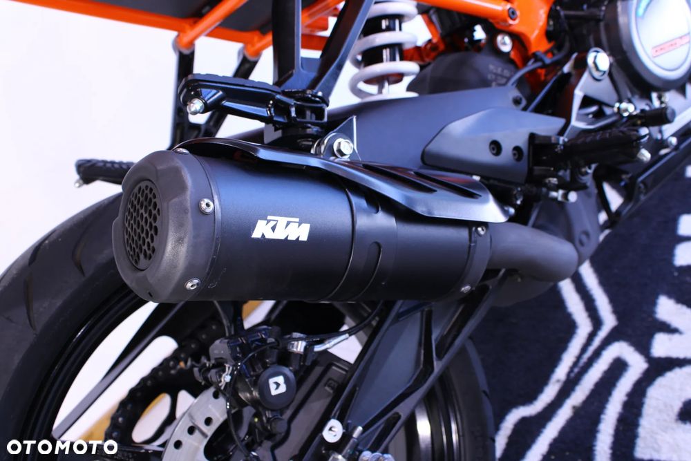KTM RC 390 - 18