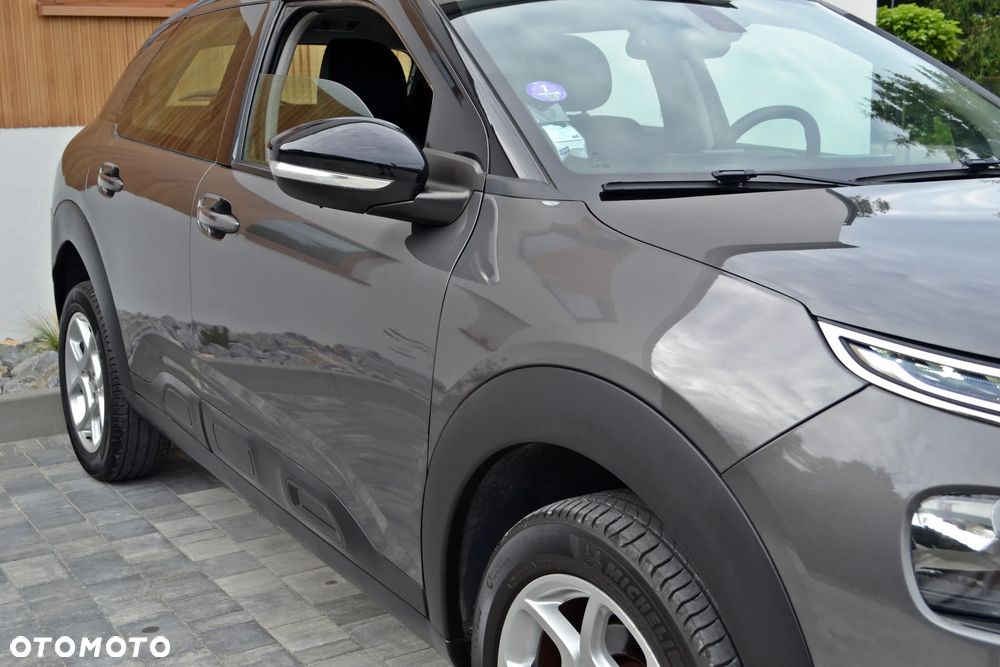 Citroën C4 Cactus - 11