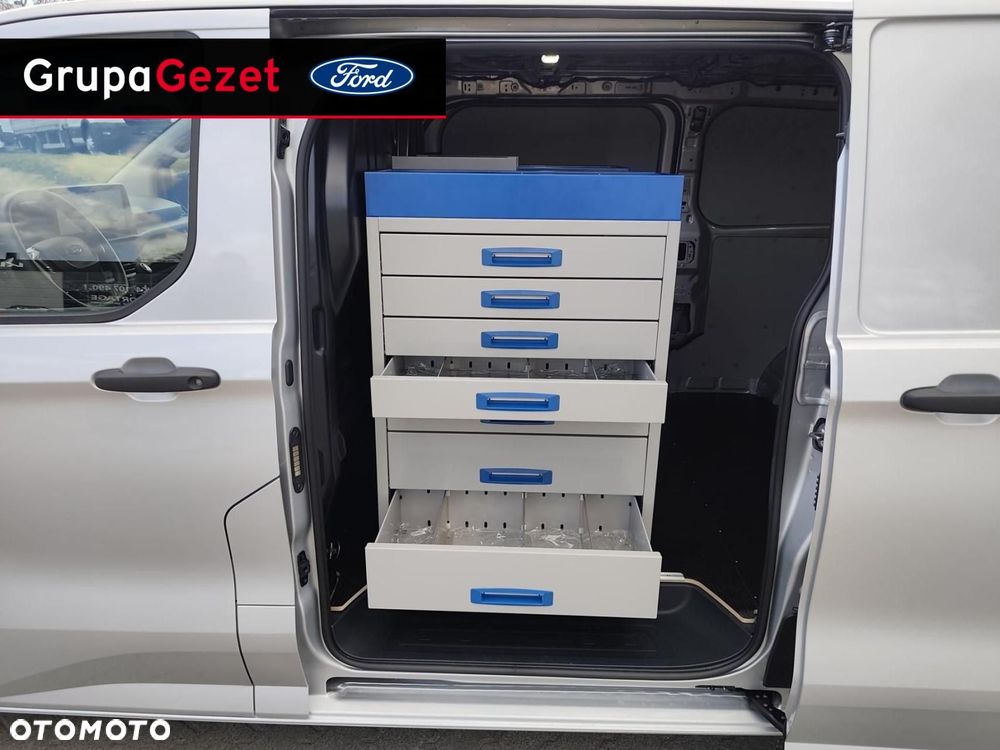 Ford Transit Custom - 8