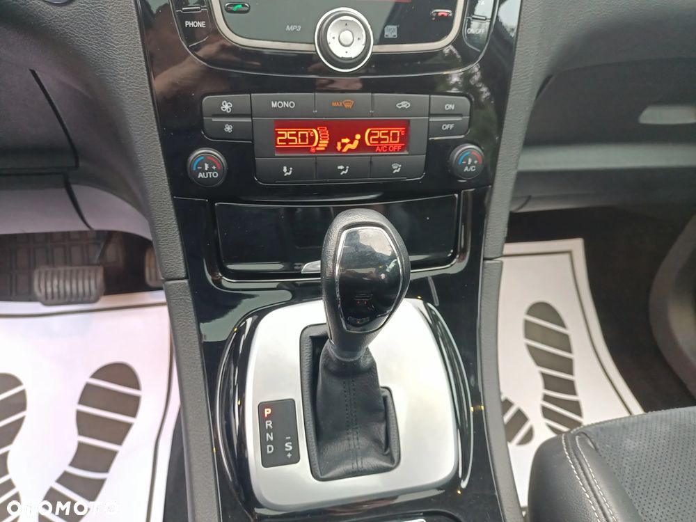 Ford S-Max 2.2 TDCi DPF Durashift-6-tronic Titanium - 13